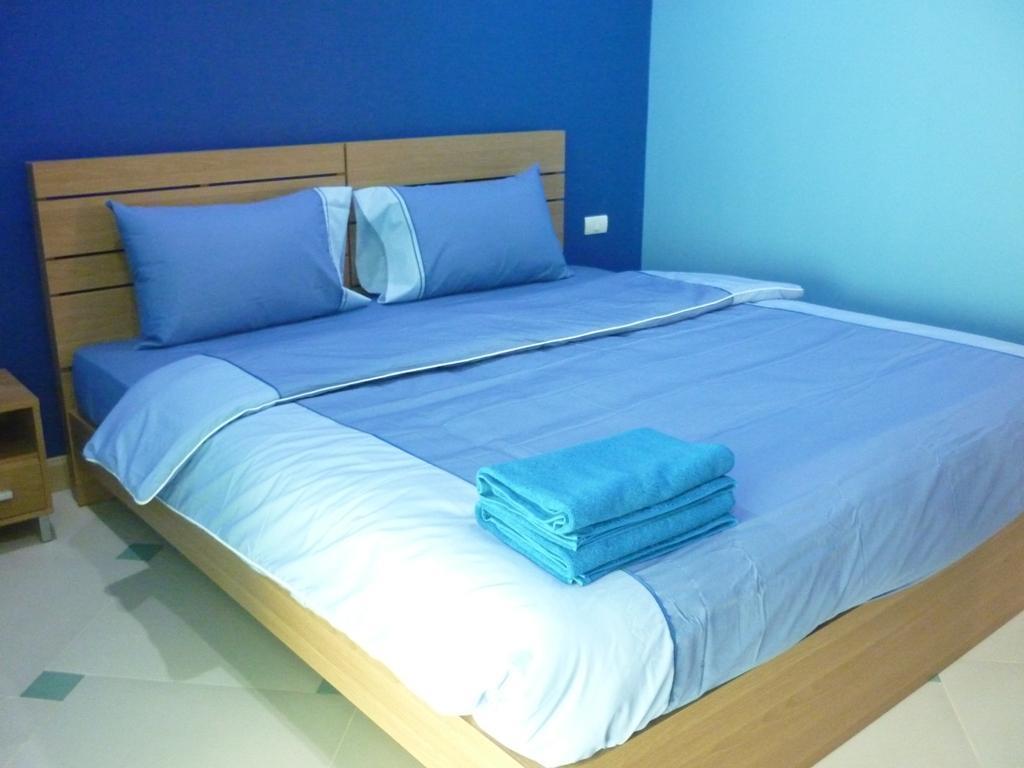 Condor Apartment Nai Harn Bagian luar foto