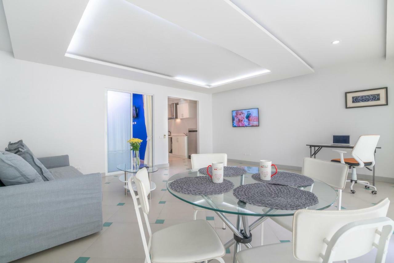 Condor Apartment Nai Harn Bagian luar foto
