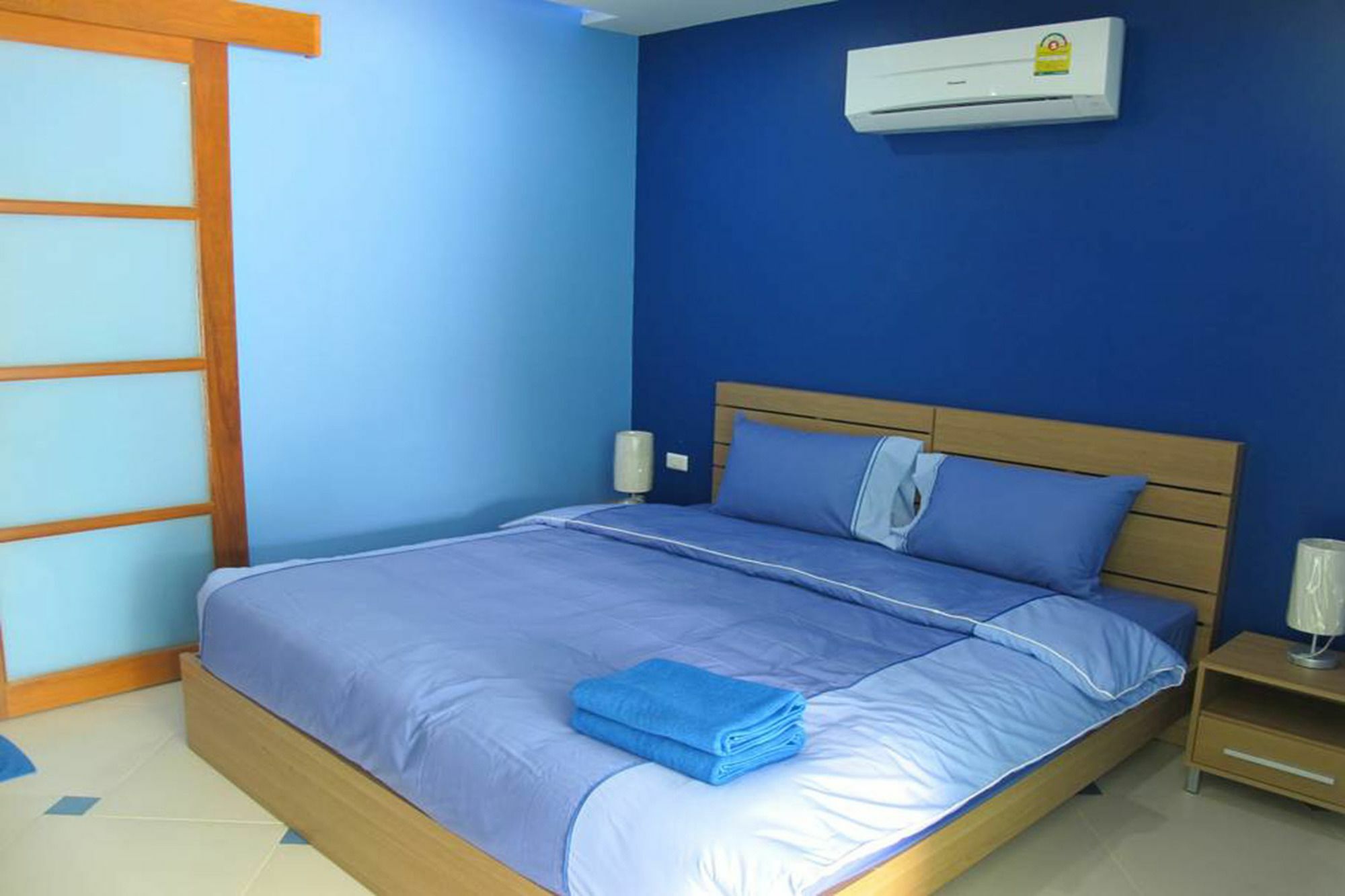 Condor Apartment Nai Harn Bagian luar foto
